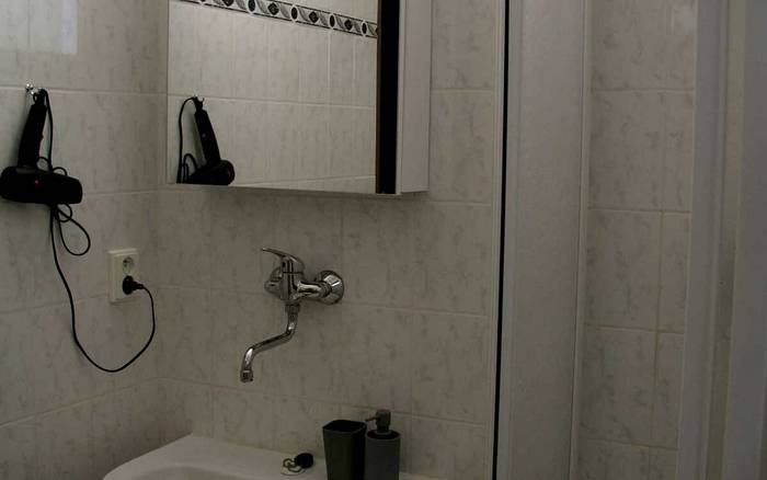 Dvoulůžková buňka