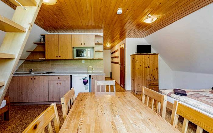 Třílůžkový apartmán č. 3