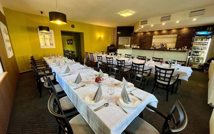 Restaurace