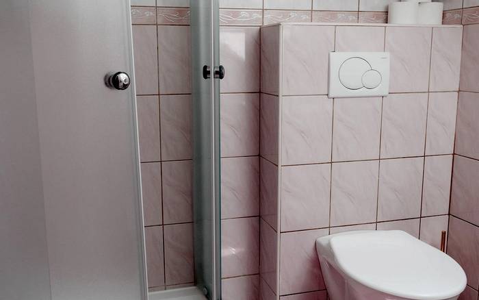 Kúpeľňa s WC izba Osobitá