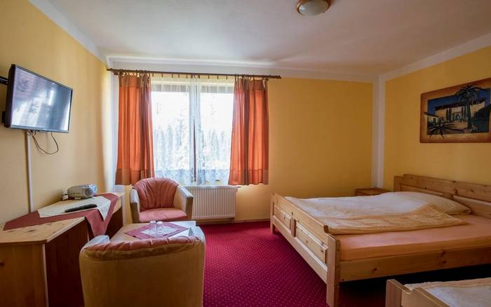 Trojlôžková izba s balkónom