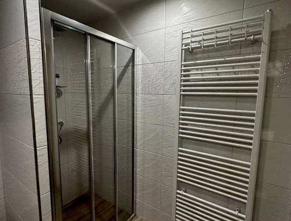 Jednospálňový apartmán s výhľadom do záhrady