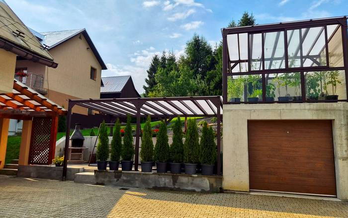 Відпочинковий будинок під Рогачами