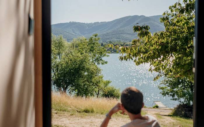 AIVA Glamping SHORE