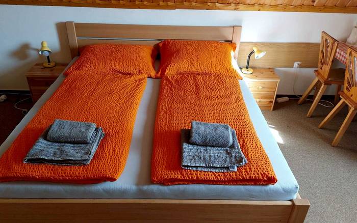 2- Čtyřlůžkový pokoj