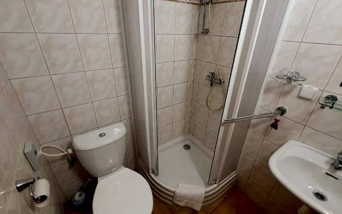 Izba Deluxe s manželskou posteľou č. 2