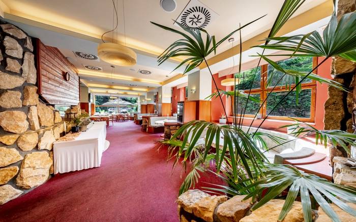 Restaurace