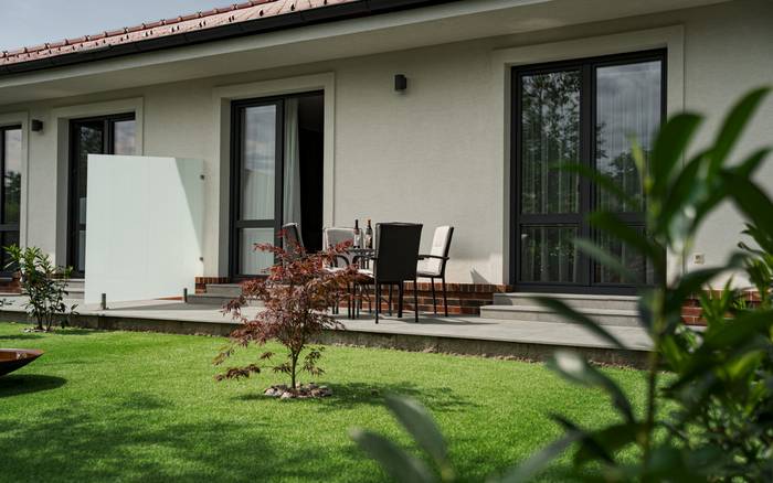 Suite Executive so záhradou