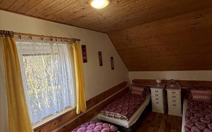 Pokoj trojlůžkový