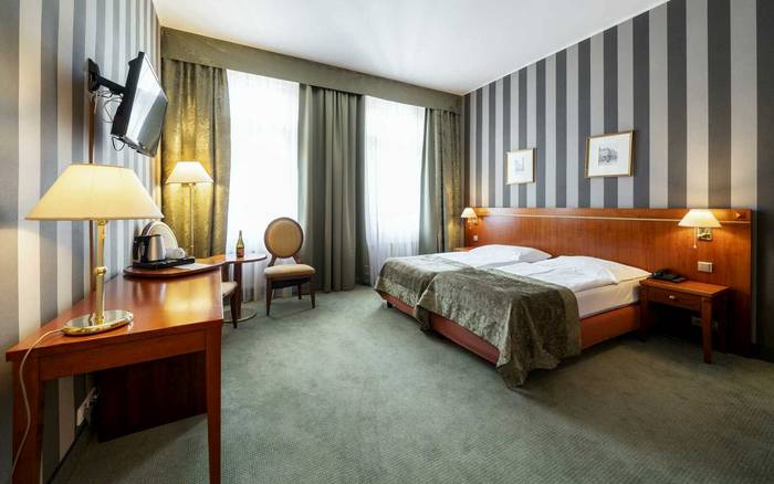 Dvoulůžkový pokoj s manželskou postelí nebo oddělenými postelemi