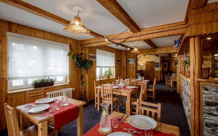 Restaurace