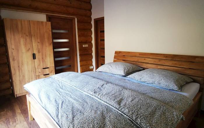 Zrubový apartmán so samostatným vchodom