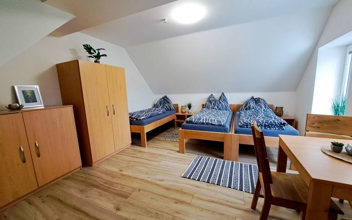 6-lůžkový apartmán v zahradě