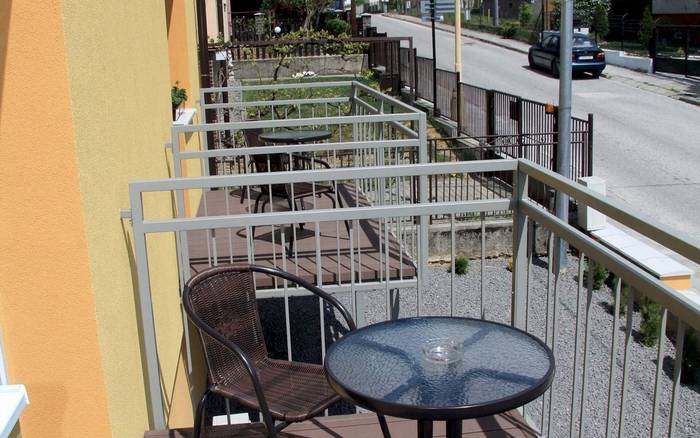 Apartmán s balkónom