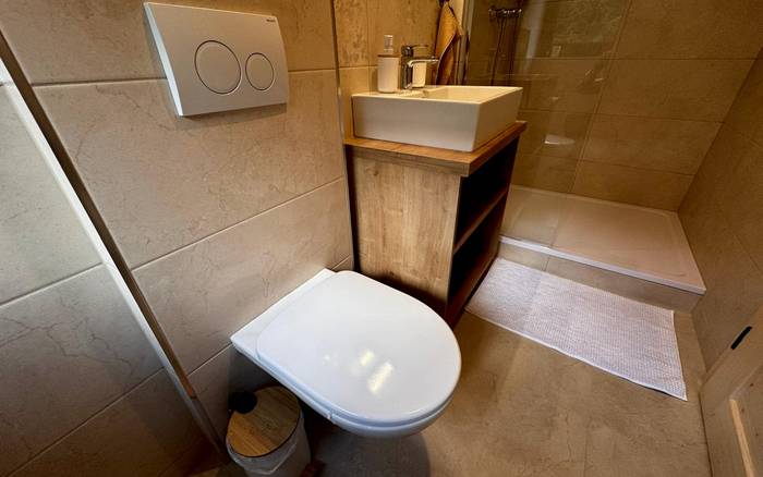 kúpeľňa - apartmán číslo 1