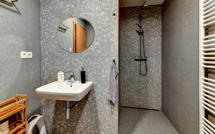 Apartmán B - koupelna s WC