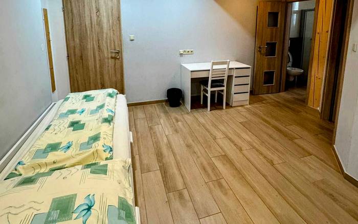 Rodinný pokoj (4+2) s vlastní koupelnou