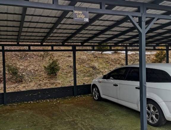 Filip Wellness Apartman, beltéri medence