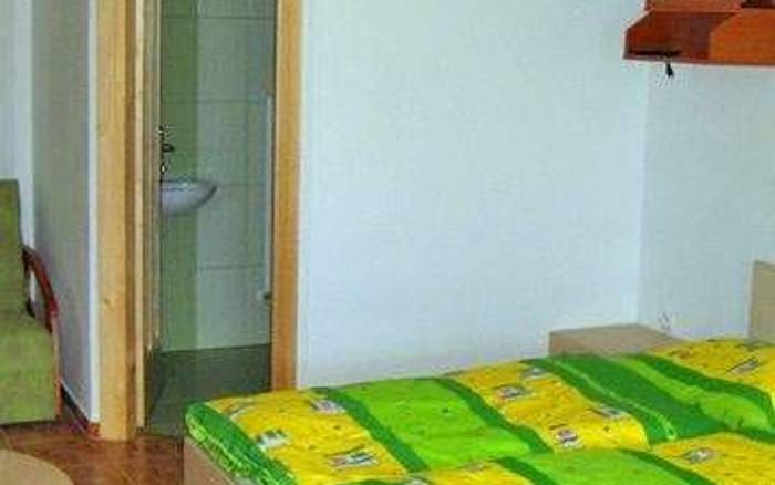 Dvojlôžková izba s prístelkou