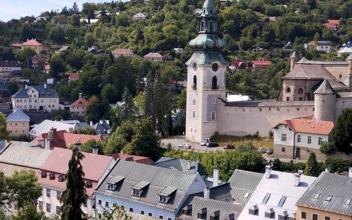 Banska Stiavnica, 12 km