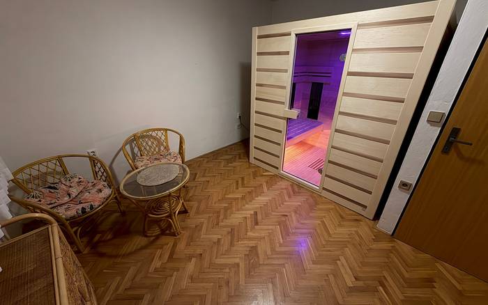 Infrasauna s masérnou