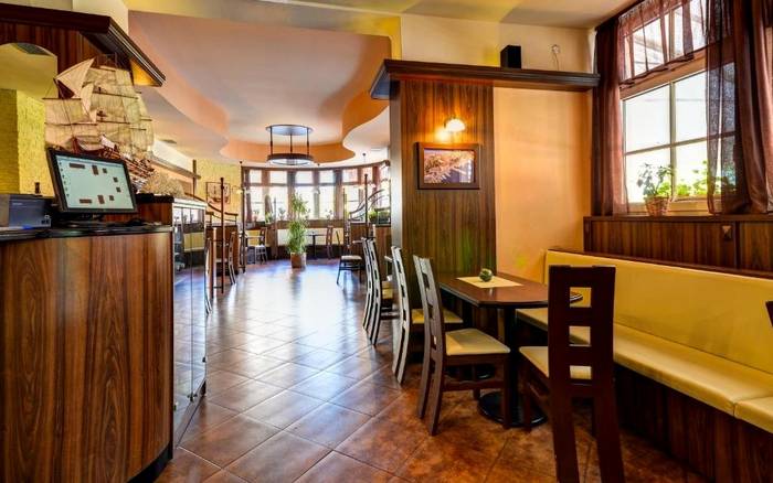 Restaurace