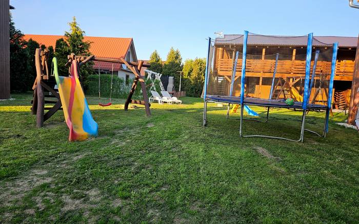 Okolie Henrieta a Henrieta 2