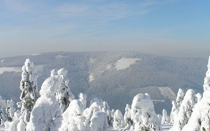 Pod horou Slamník se nespí, ale lyžuje ve Ski centru Sněžník