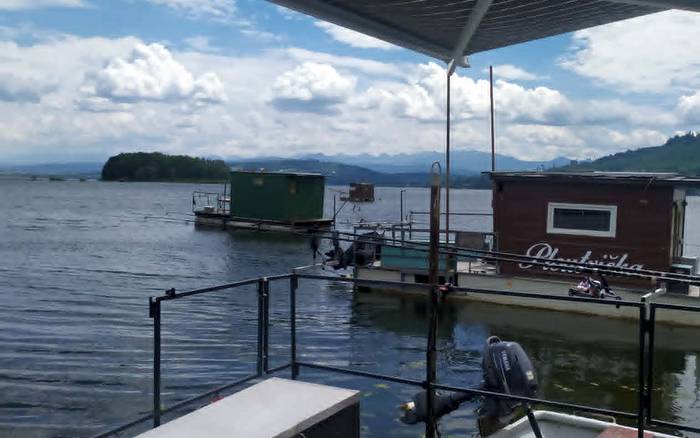 Orava Houseboat