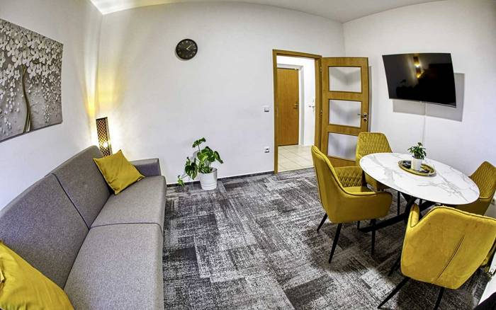 Dvoulůžkový apartmán se dvěma přistýlkami (Rezidence)