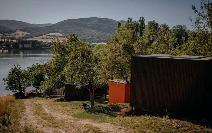 AIVA Glamping SHORE