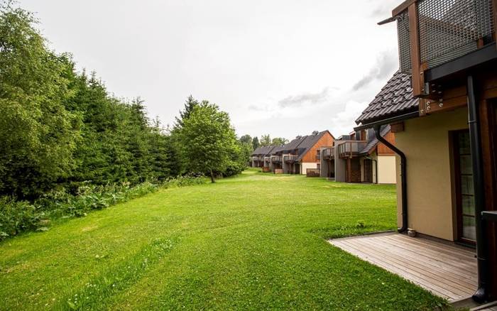Apartmán Deluxe s kuchyňkou, terasou a balkonem pro 4 osoby