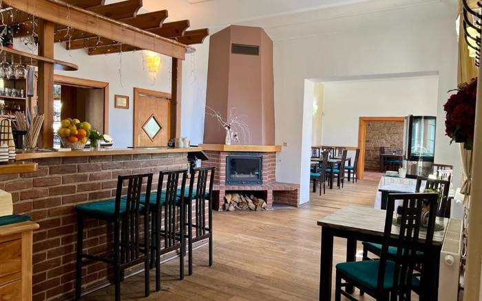Restaurace