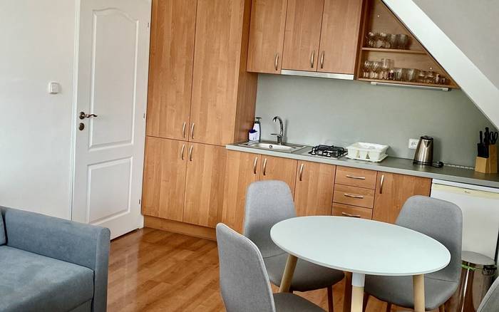 4-lôžkový apartmán - kuchynský kút