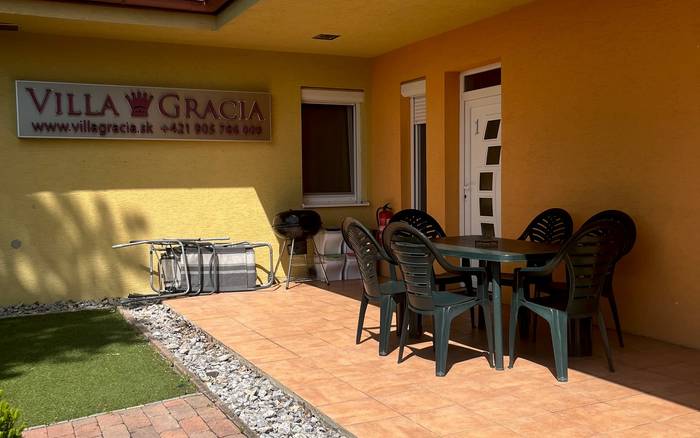 Villa Gracia Patince