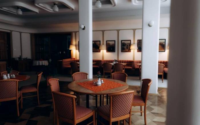 Restaurace