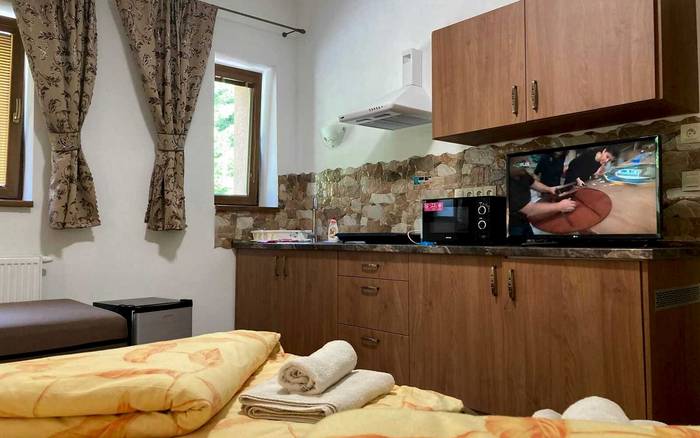 Dvojlôžková izba s vlastnou kuchynkou