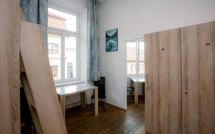Pánský dorm (společný pokoj pánský) - koupelna sdílená