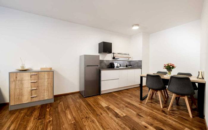 2.07 Slunný apartmán s jednou ložnicí a balkonem