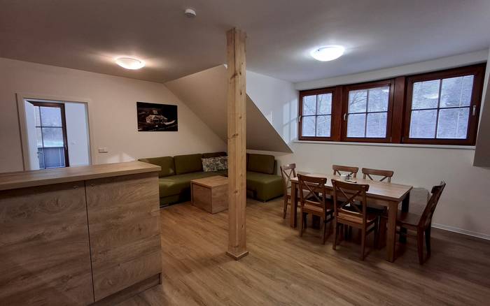 Apartmán B7 - Obývací pokoj s jídelnou