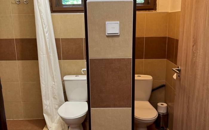 WC A