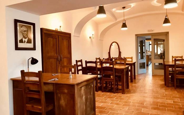 Restaurace