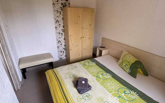Čtyřlůžkový pokoj s dvěma ložnicemi