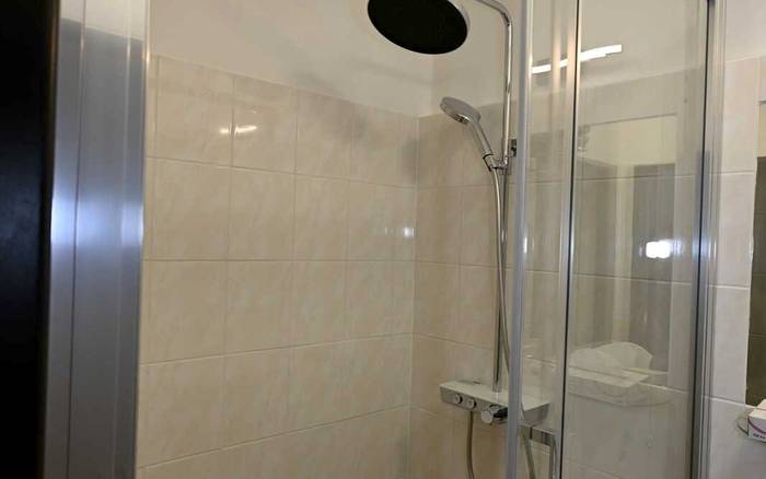 Dvoulůžkový pokoj Comfort s manželskou postelí