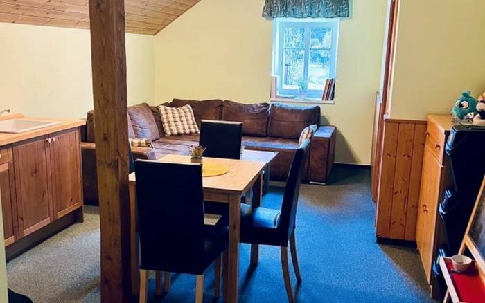 Třílůžkový pokoj č. 1