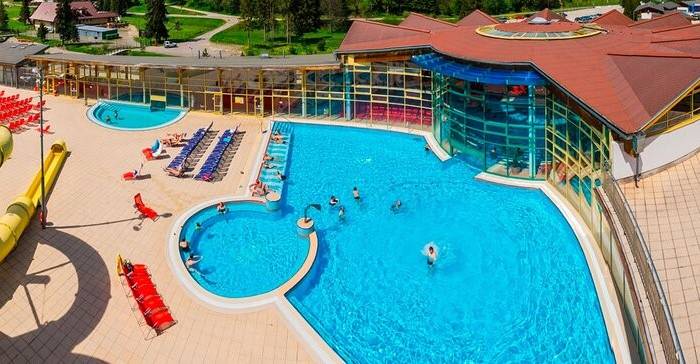 Meander Thermal & Ski Park Oravice - 900 metrov od chaty