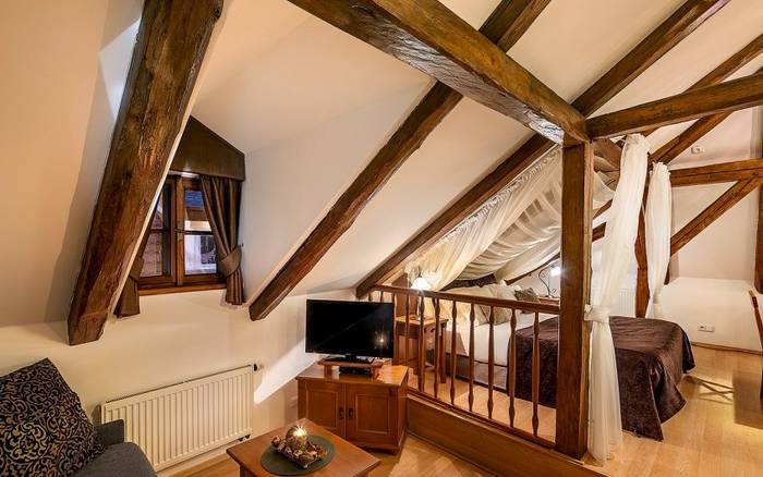 2.Attic apartment