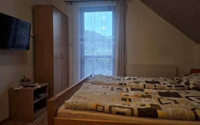 Dvojlôžková izba s balkónom