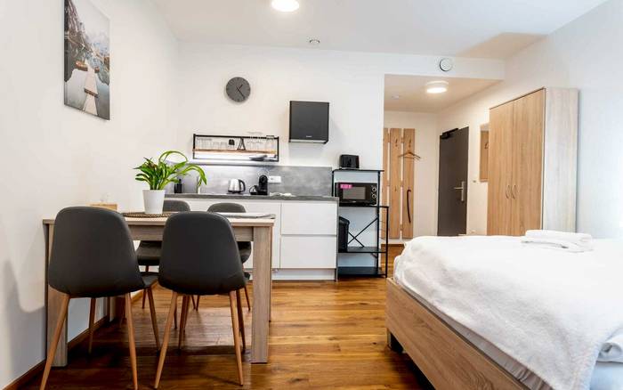 1.10 Dvoulůžkové studio s dětskou postýlkou