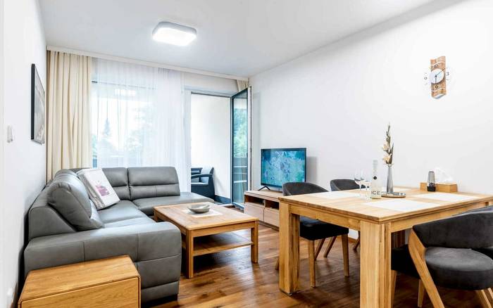 3.06 Apartmán se dvěma ložnicemi a balkonem